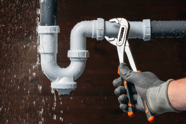 Professional Gas Line Repair technician working in Sauquoit, NY